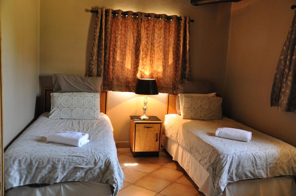 Ukutula Lion Lodge Beestekraal  Pokój zdjęcie