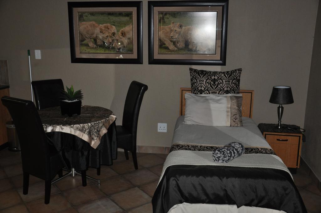 Ukutula Lion Lodge Beestekraal  Pokój zdjęcie